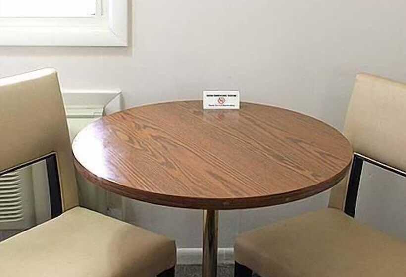 2ダブルベッドのスタンダードルーム, Midlands Lodge