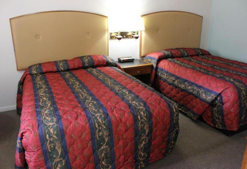 Номер Стандарт 2 Двуспальные Кровати, Midlands Lodge