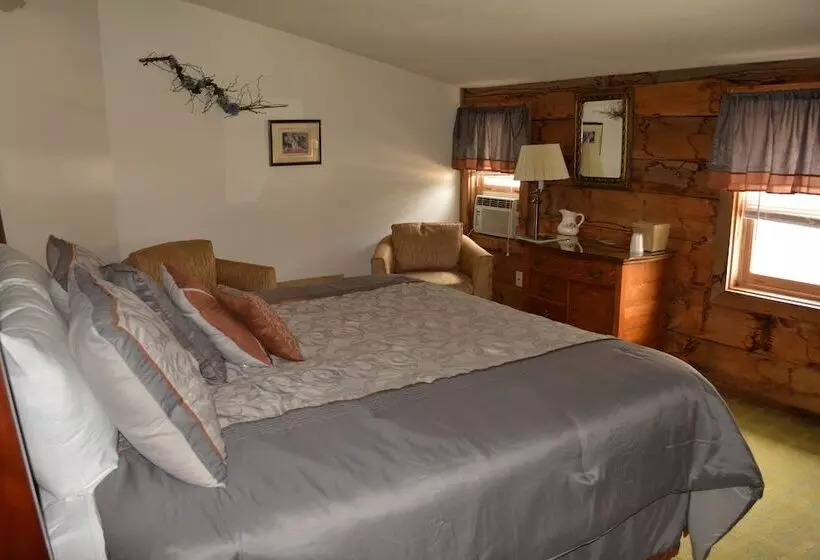 キングサイズベッドのスタンダードルーム, Merrill Farm Inn
