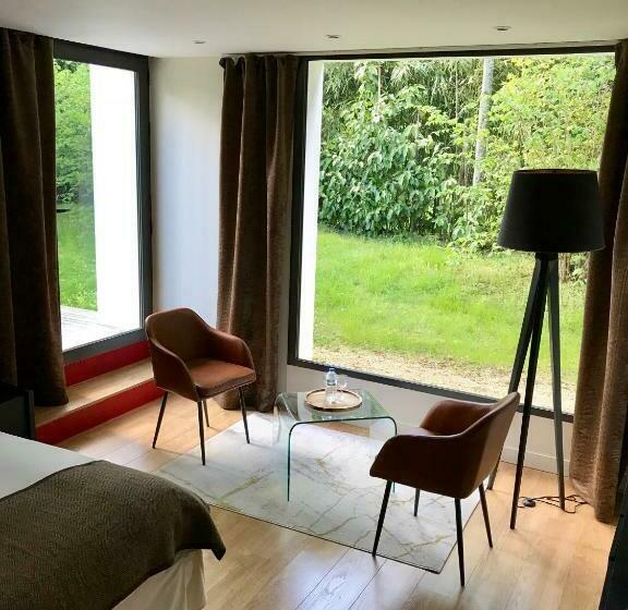 高级大房间, Les Arbres Rouges