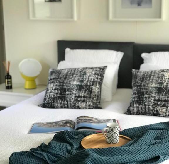 带露台的套间, Les Arbres Rouges