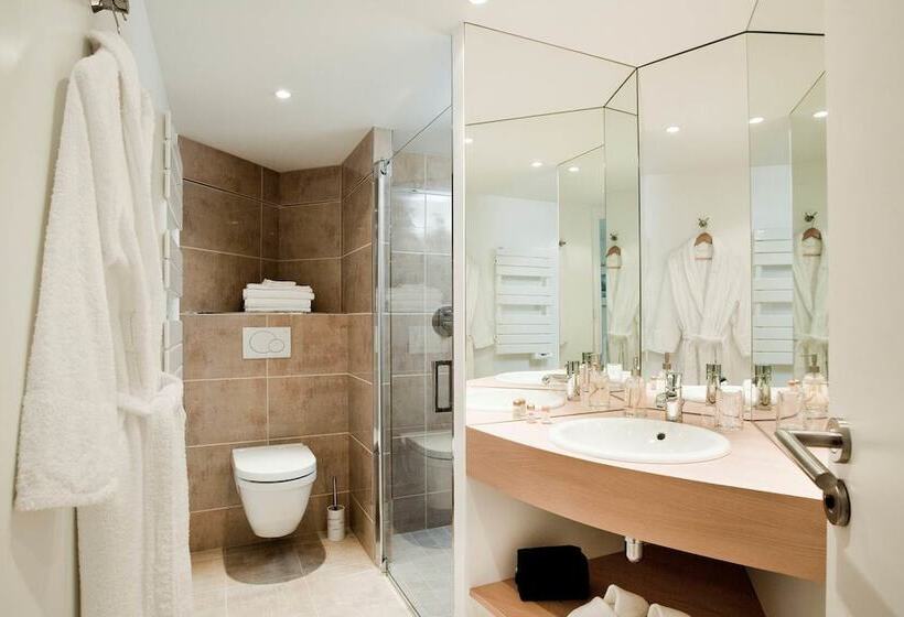 标准间带露台, Les Arbres Rouges