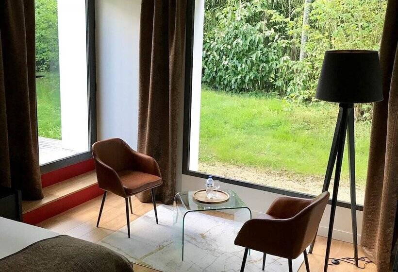 חדר סטנדרט עם טרסה, Les Arbres Rouges