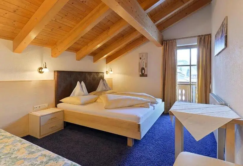 آپارتمان 2 خوابه, Pension Regina