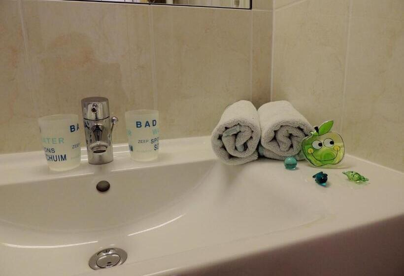 バルコニー付きスタンダードルーム, Gästehaus Regina