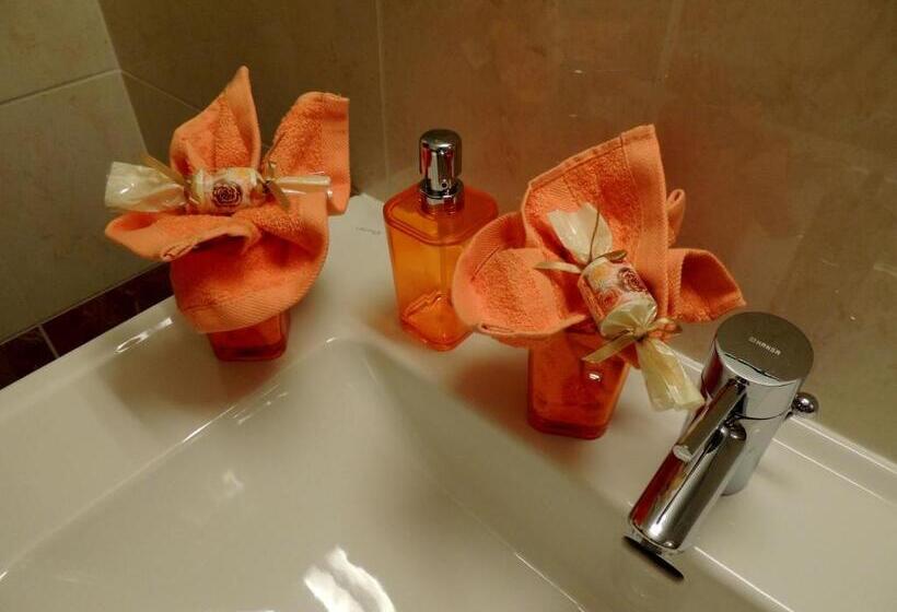 バルコニー付きシングルスタンダードルーム, Gästehaus Regina