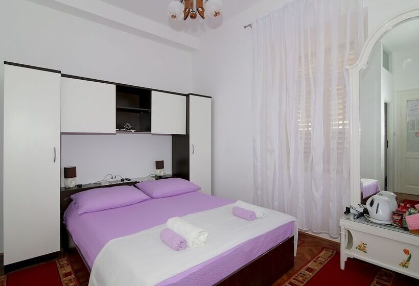 标准间内部标间, Room & Studios Rina   Adults Only