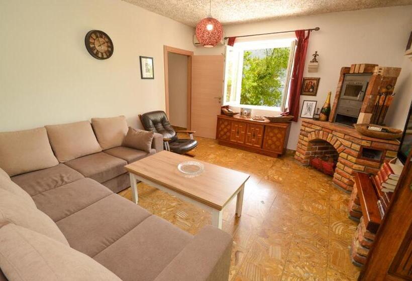 آپارتمان 1 خوابه با چشمانداز دریا, Guesthouse Grotta Di Nicola