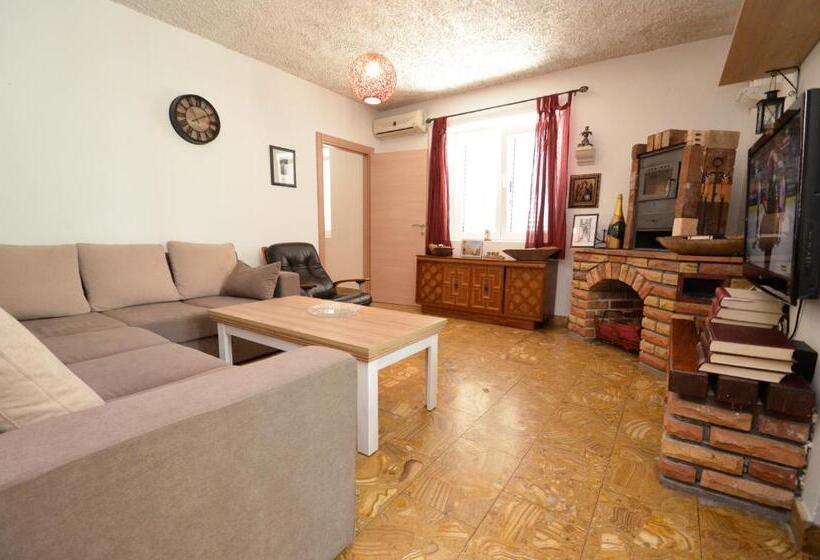 آپارتمان 1 خوابه با چشمانداز دریا, Guesthouse Grotta Di Nicola