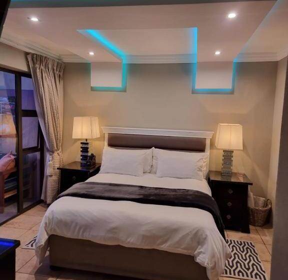 جناح مزود بجاكوزى, Weston Guest House Krugersdorp