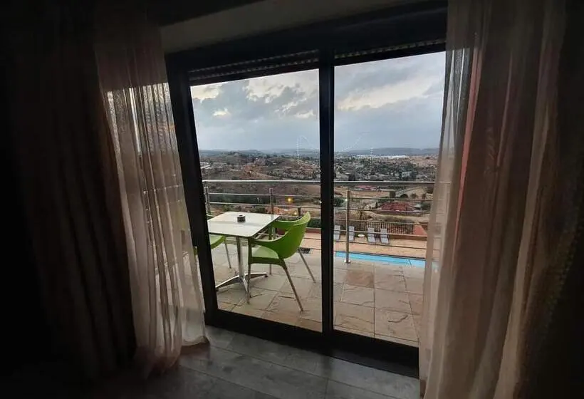 バルコニー付きスタンダードルーム, Weston Guest House Krugersdorp