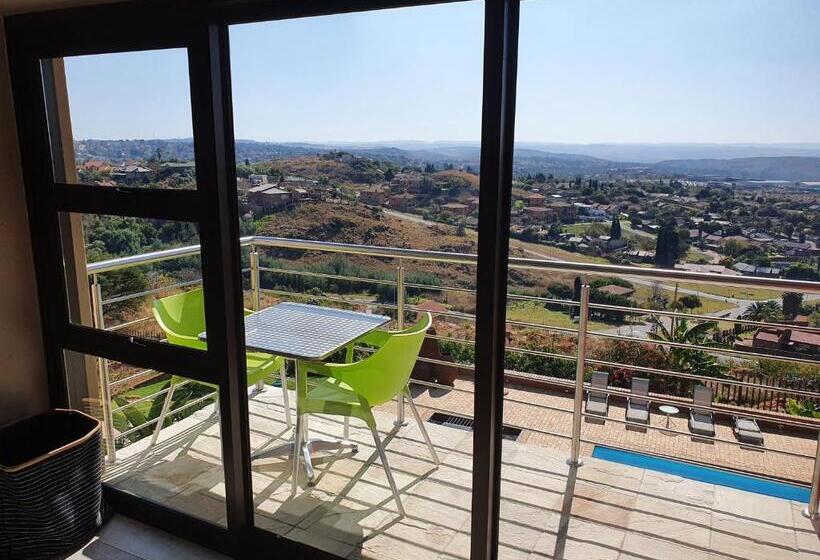 غرفة قياسية مزوَّدة بشُرفة, Weston Guest House Krugersdorp