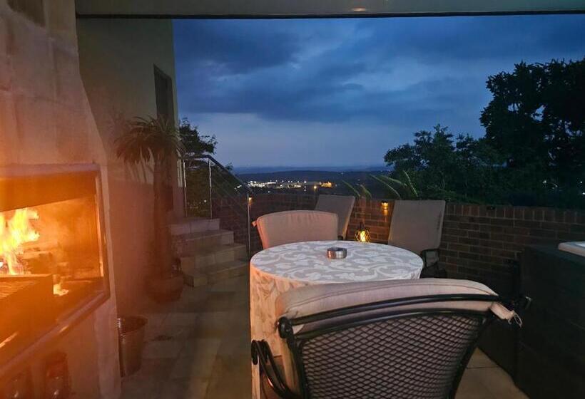 جناح رئاسى, Weston Guest House Krugersdorp