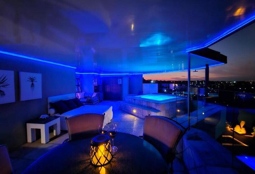 جناح مزود بجاكوزى, Weston Guest House Krugersdorp