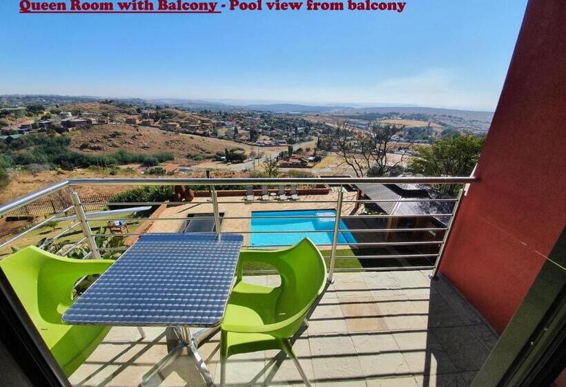 غرفة قياسية مزوَّدة بشُرفة, Weston Guest House Krugersdorp