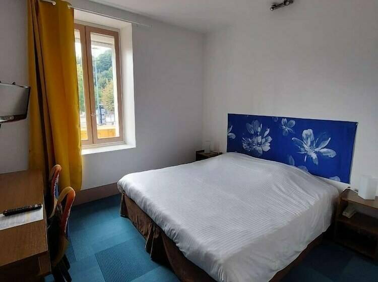 Номер Стандарт, De France