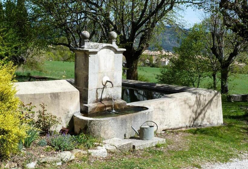 스탠다드 룸 산 전망, La Bastide Du Claus   Vitaverde