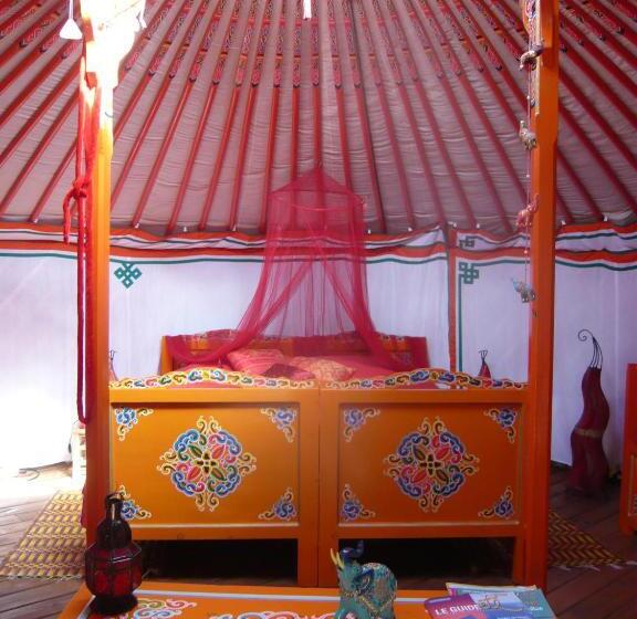 Семейный Номер, Au Soleil Mongol
