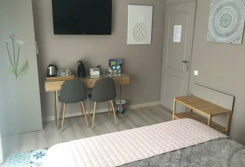 キングサイズベッドのスタンダードルーム, Chambre Avec Charme
