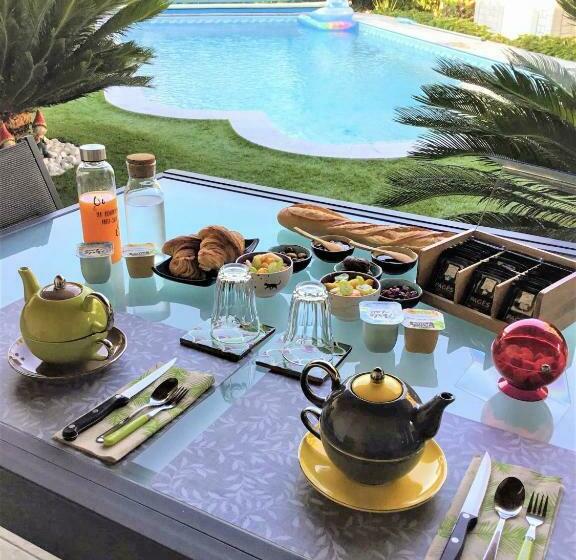 キングサイズベッドのスタンダードルーム, Chambre Avec Charme