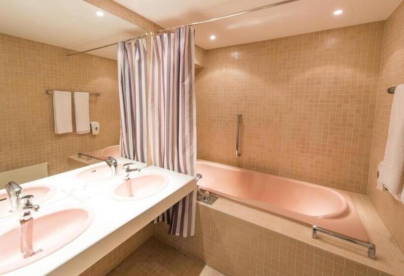 小型豪华套房, Ascott Hotel & Restaurant