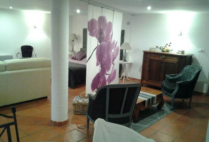 غرفة قياسية, Les Chambres D Hôtes De La Ferrage