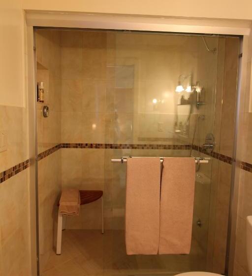 キングサイズベッドのデラックスルーム, The Trail In Adams Berkshires Art