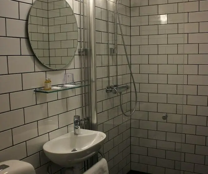 スタンダードルーム, Briq Hotell