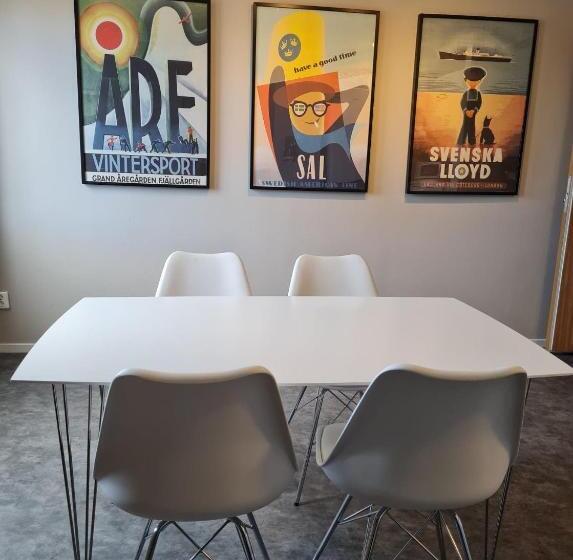 浴室共有ファミリールーム, Briq Hotell