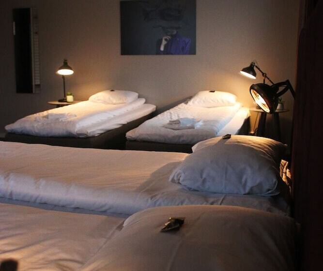 浴室共有ファミリールーム, Briq Hotell