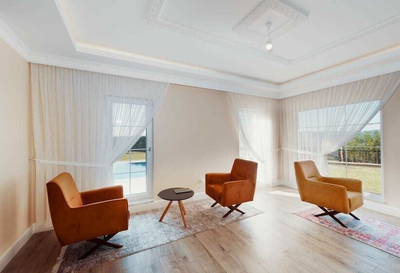 ویلای لوکس 1 خوابه, Kartepe Camp