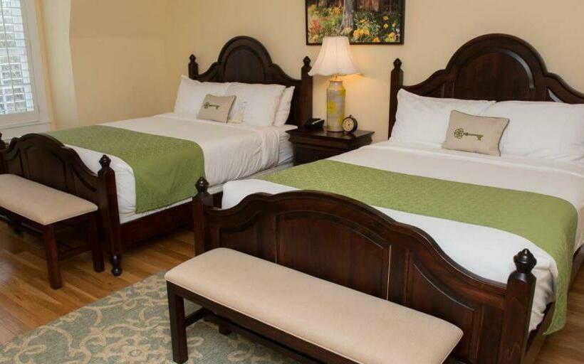 جناح ديلوكس, Mills Park