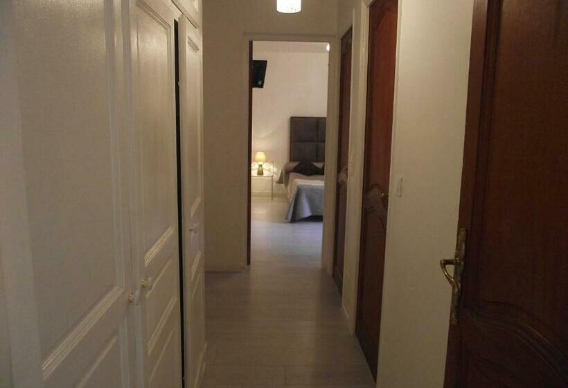 Люкс 2 Спальни, Villa Emmony