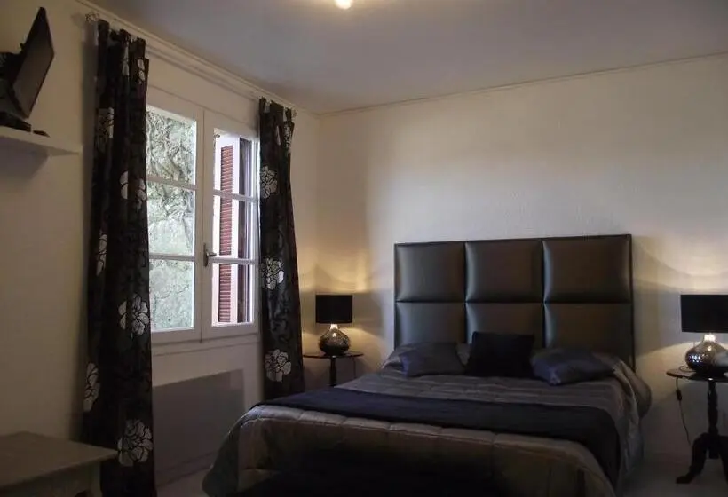 Standard-huone, Villa Emmony