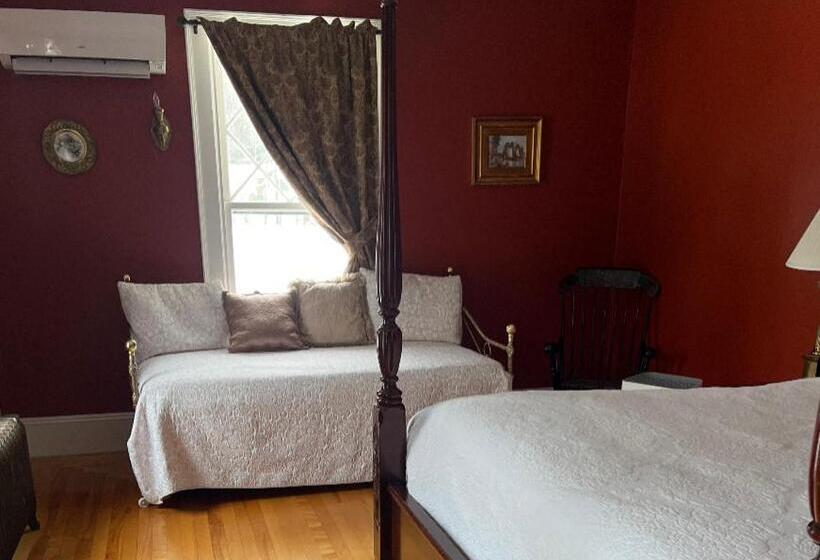 غرفة قياسية سرير كينج, The Mulburn Inn