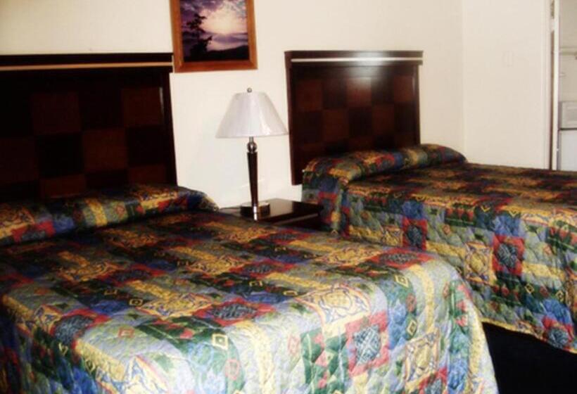 Номер Стандарт 2 Двуспальные Кровати, Deluxe Inn Of Roswell