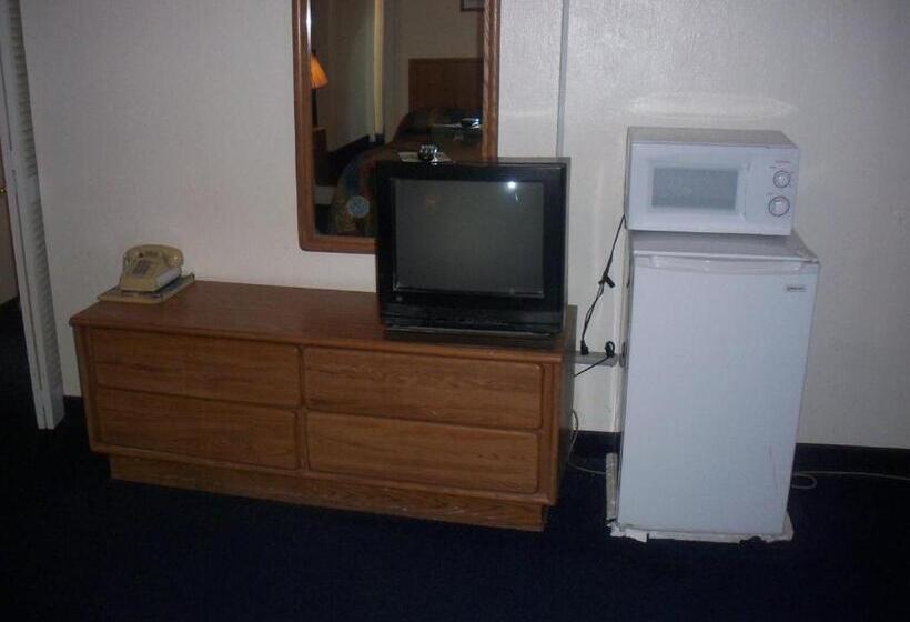 Háromágyas Standard Szoba, Deluxe Inn Of Roswell