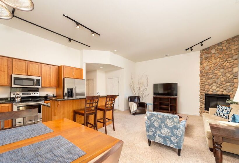 2 베드룸 이그제큐티브 아파트, Obertal Inn