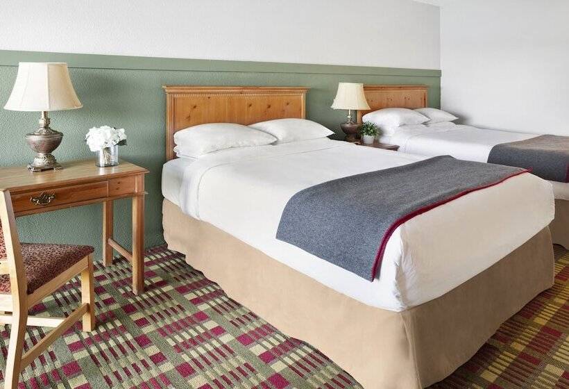 חדר סטנדרט שתי מיטות זוגיות, Ocean Gate Resort