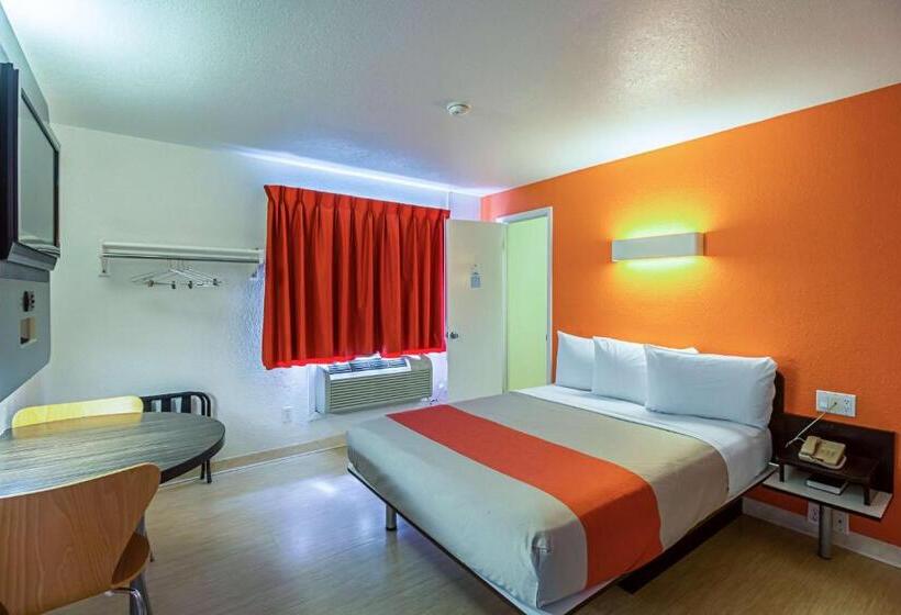Номер Стандарт, Ocean Inn South Padre Island