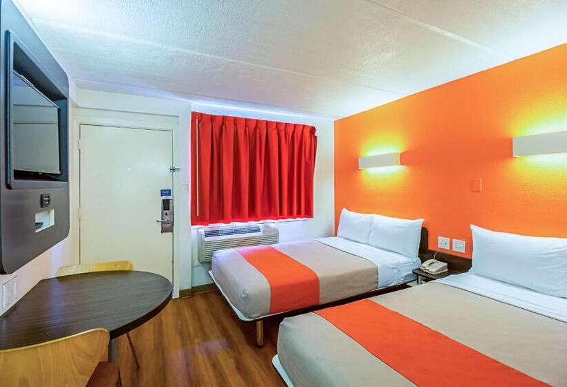 Четырехместный Номер Стандарт, Ocean Inn South Padre Island