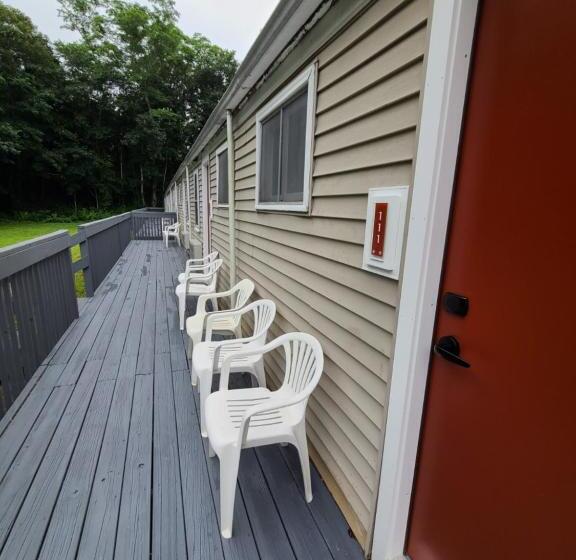 غرفة قياسية سرير كينج, Olde Tavern Motel And Inn   Cape Cod