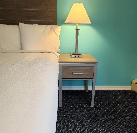 غرفة قياسية سرير كينج, Olde Tavern Motel And Inn   Cape Cod