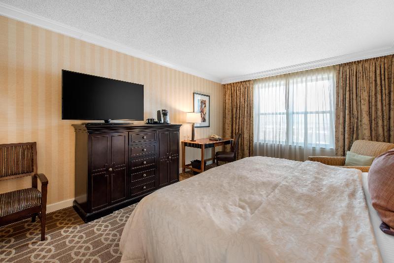 غرفة ديلوكس سرير كينج, Omni Interlocken