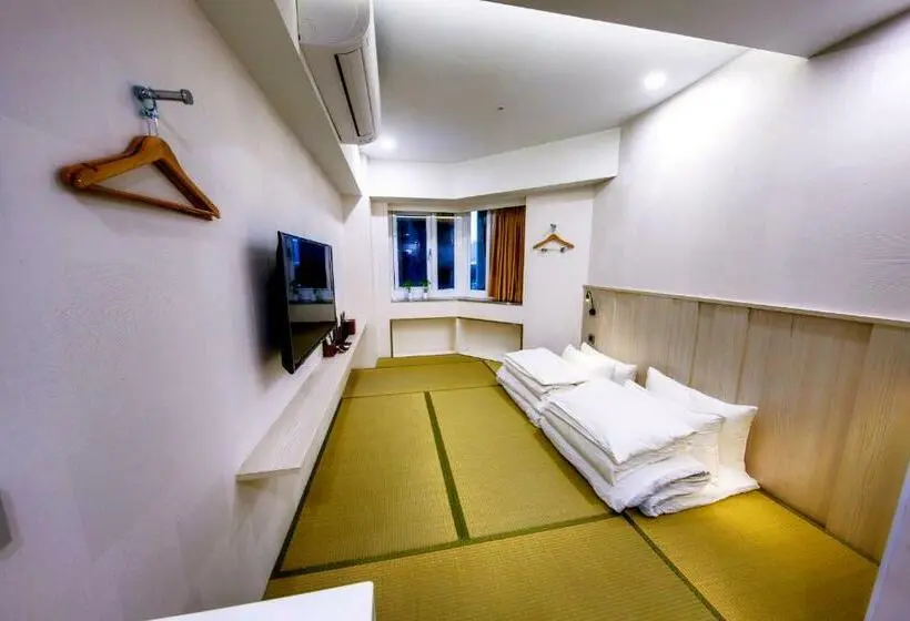 اتاق استاندارد, Apause Inn