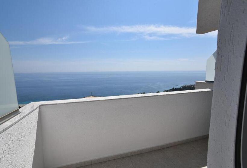 اتاق استاندارد با چشمانداز دریا, Dima Vista