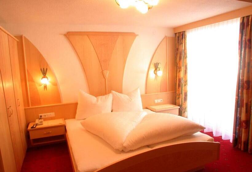 Номер Стандарт Трехместный, Garni Pradella