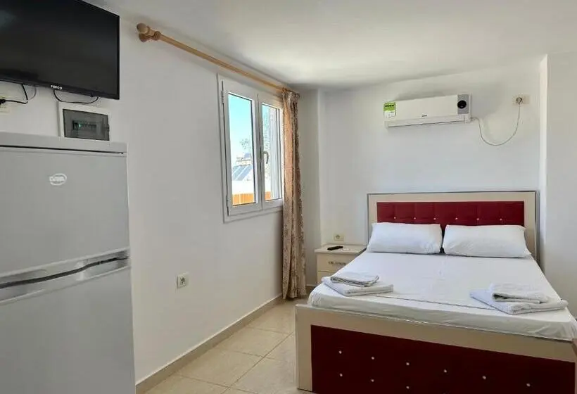 اتاق استاندارد در طبقه همکف, Joni Apartments
