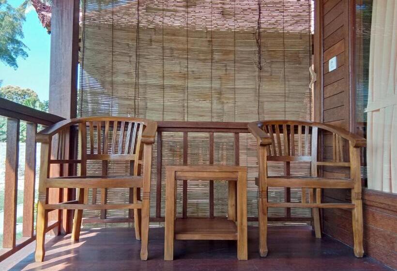 בקתה דלוקס, Svaha Nusa Guest House