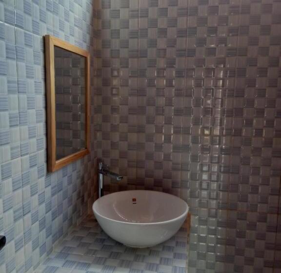 בקתה דלוקס, Svaha Nusa Guest House